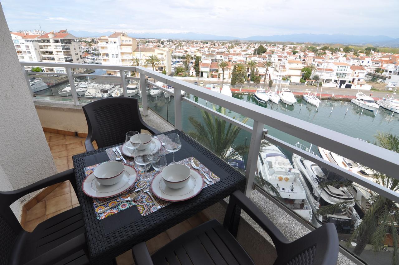 Rnet - Nautic Empuriabrava Apartment Bagian luar foto