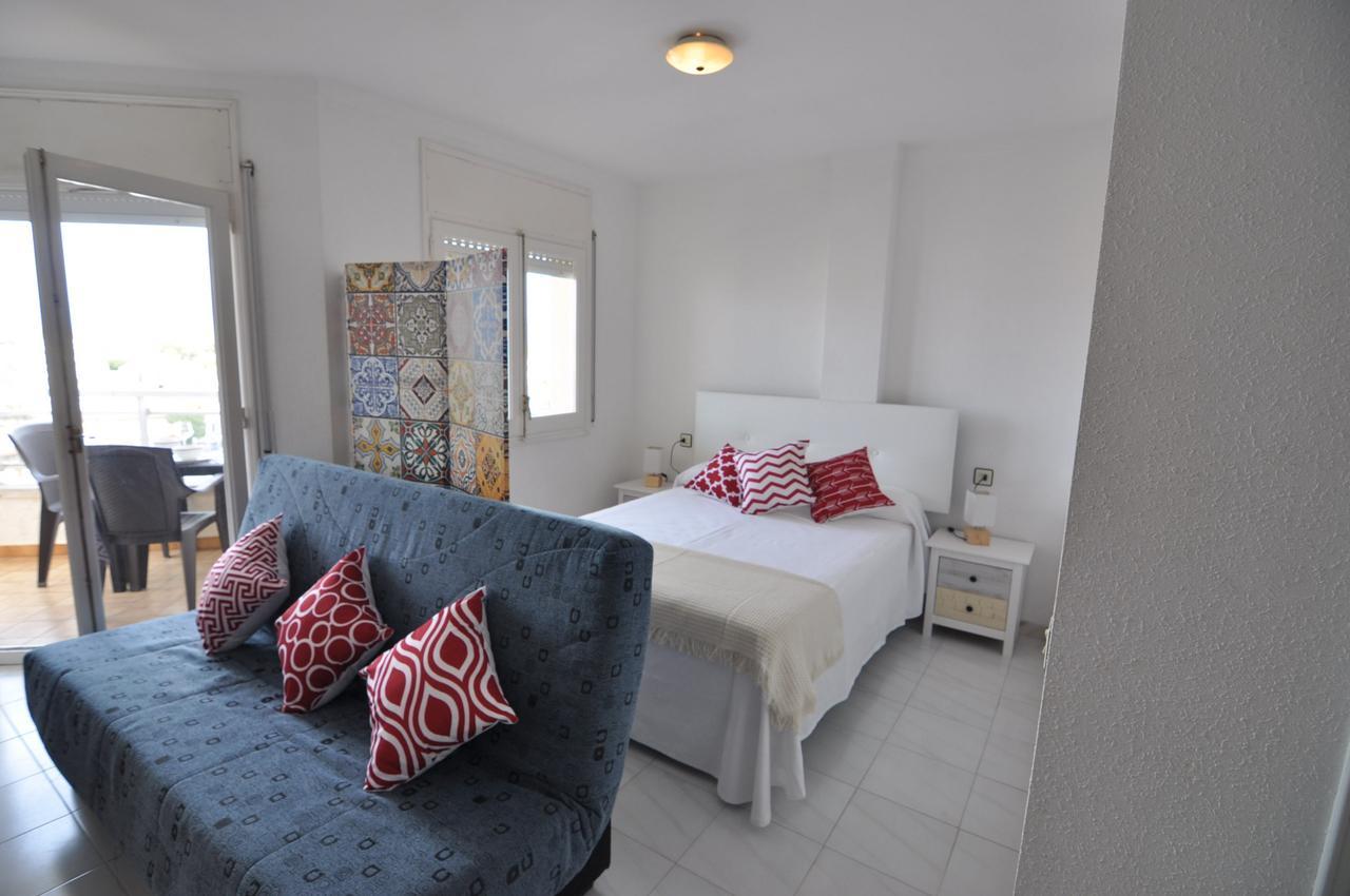 Rnet - Nautic Empuriabrava Apartment Bagian luar foto